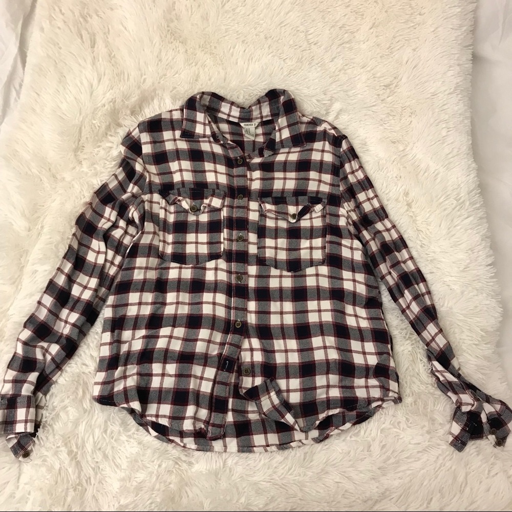 FOREVER 21 SOFT PLAID SHIRT